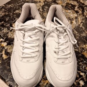Men's Spira White Athletic Sneakers.  NWOB